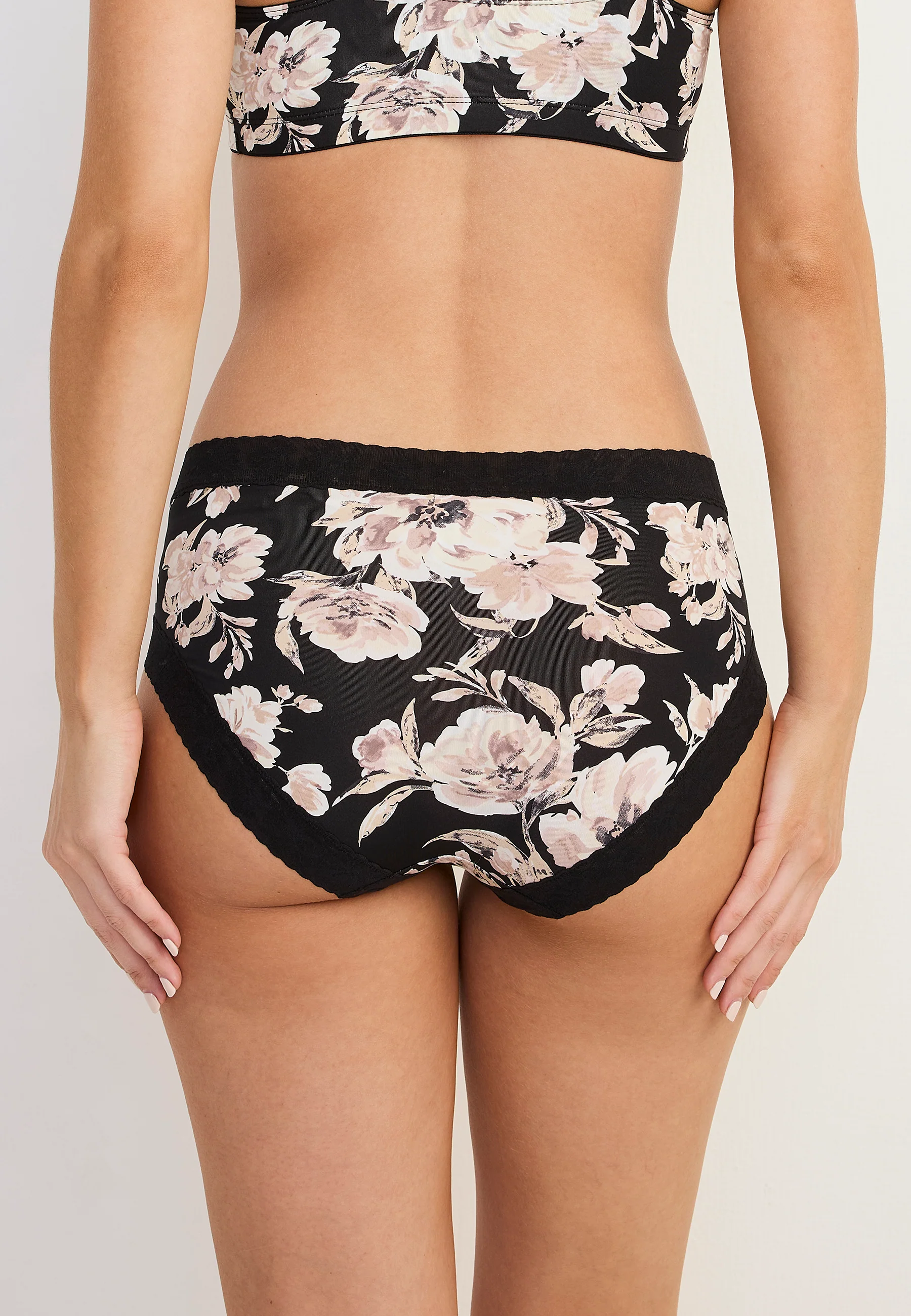 Jockey® Parisienne Soft Stretch Lace Hipster - Image 23