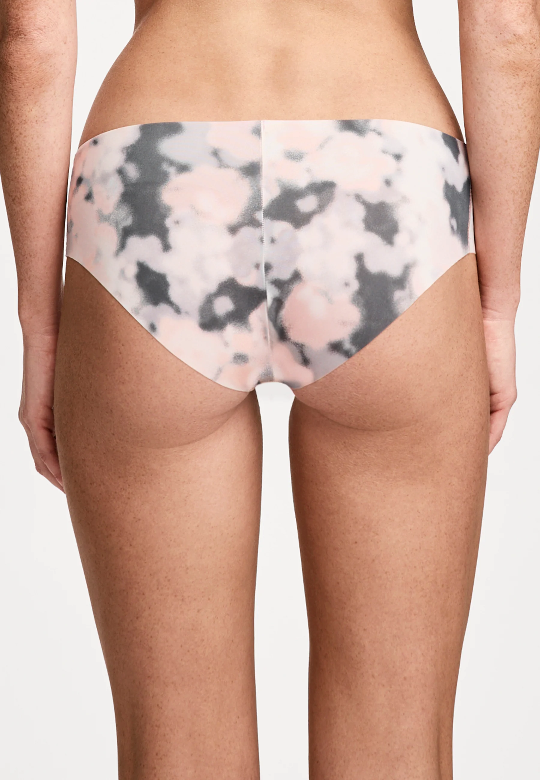 Jockey® Invisible Edge Cheeky - Image 14